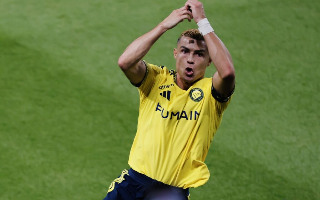 NEVEROVATAN JE: Kristijano Ronaldo postigao 979. gol u karijeri!