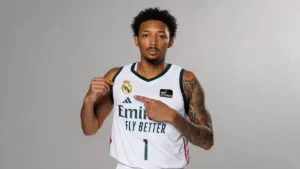 BOMBA REAL MADRIDA PRED START EVROLIGE: Stigao NBA bek, Nik Smit Džunior zvanično u kraljevskom klubu!