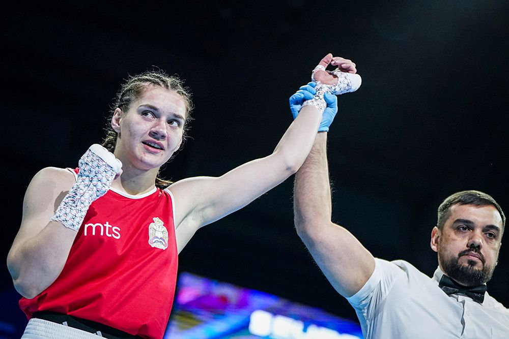 SIMIĆ I KULUHOVA IZBORILI ČETVRFINALE: Memić zaustavljen na poene, Matovićeva za plasman u polufinale!