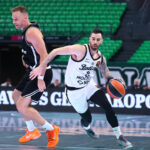 GODINA PROĐE – TROJKA UZ ZVUK SIRENE PROTIV PARTIZANA NIKAD: Bratski bodež uz sirenu PAOK-a šokirao crno-bele!