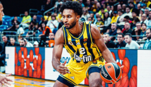 FENERU DRAMA U ISTANBULU: Boldvin i društvo preživeli Virtus na startu Evrolige!