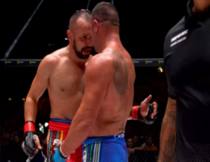 HAJDUK GUBI NA SVIM FRONTOVIMA U HRVATSKOJ: BBB MMA borac prebio Torcidaša pa podigao šal svoje grupe!