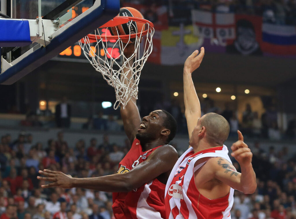 Crvena Zvezda Telekom Belgrade v Olympiacos Piraeus Turkish Airlines Euroleague