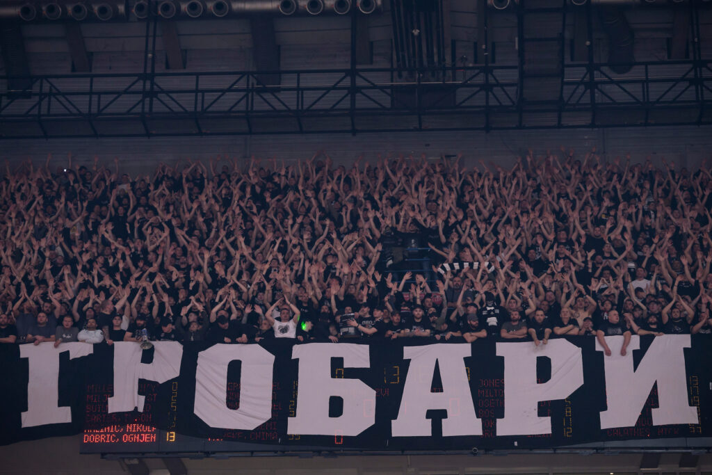 MISTERIJA U HUMSKOJ: Partizan porukom zaintrigirao Grobare, svi gledaju u jedan detalj!