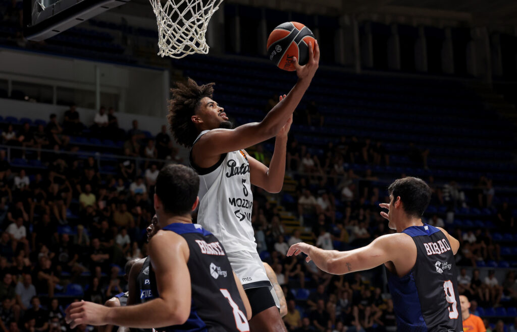 PARTIZAN SILOVITO PRED SVOJIM NAVIJAČIMA: Crno-beli deklasirali Fuenlabradu sa preko 40 razlike!