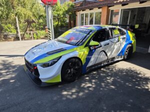 NEMANJA MILOVANOVIĆ SPREMAN ZA POVRATAK: Nova Hyundai Elantra TCR izlazi na stazu!