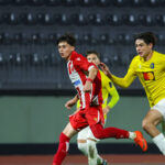ZVEZDINI BISERI SRUŠILI SLOVENCE SA IGRAČEM MANJE: Gol u drugom minutu presudio!