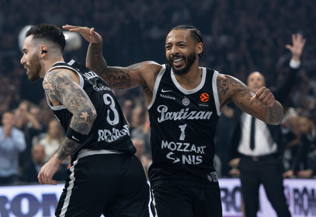 Partizan Mozzart Bet Belgrade v Crvena Zvezda Euroleague 2026/2027 karlik džons