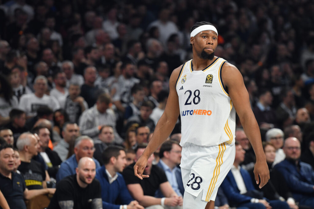 PARTIZAN GA NE PAMTI PO DOBROM JOŠ DOK JE IGRAO ZA REAL MADRID, A JABUSELE SAD NAJAVIO: „Biće rata tamo, moramo da budemo spremni da istrpimo udarce!“