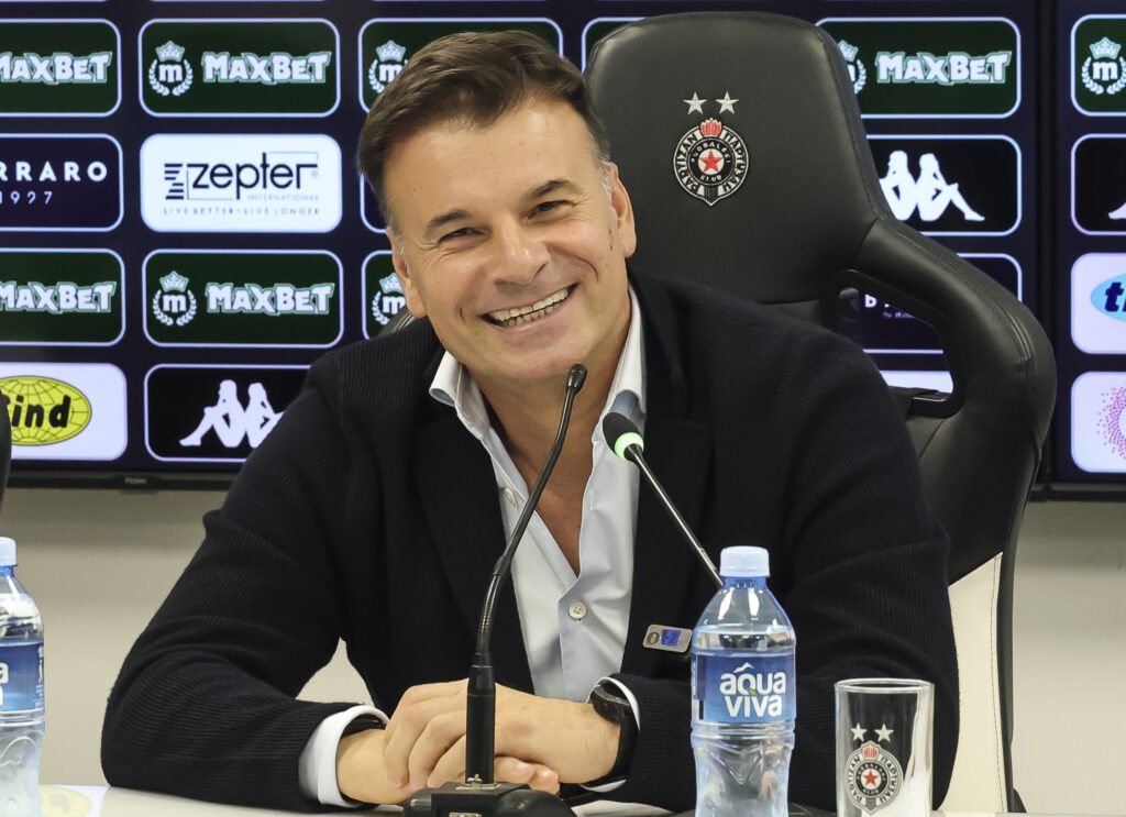 STANOJEVIĆ OKUPIO SARADNIKE U PARTIZANU: Poznato ko ulazi u stručni štab, jedno ime posebno iznenađuje!