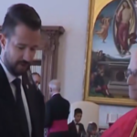 PAPA USRED VATIKANA ISPRAVIO PREDSEDNIKA CRNE GORE – „NOVAK ĐOKOVIĆ JE SRBIN“: Crnogorac hteo da ga prisvoji njima, ali prvi čovek katoličke crkve imao odgovor!