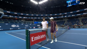 DE MINAUR PRVI FINALISTA PEKINGA: Hurkač predao meč, Australijanac čeka Novaka ili Medvedeva!