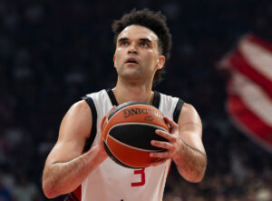 BRILJIRAO PROTIV ZVEZDE, PA POKUPIO NAGRADU: Ilajdža Brajant MVP drugog kola Evrolige!