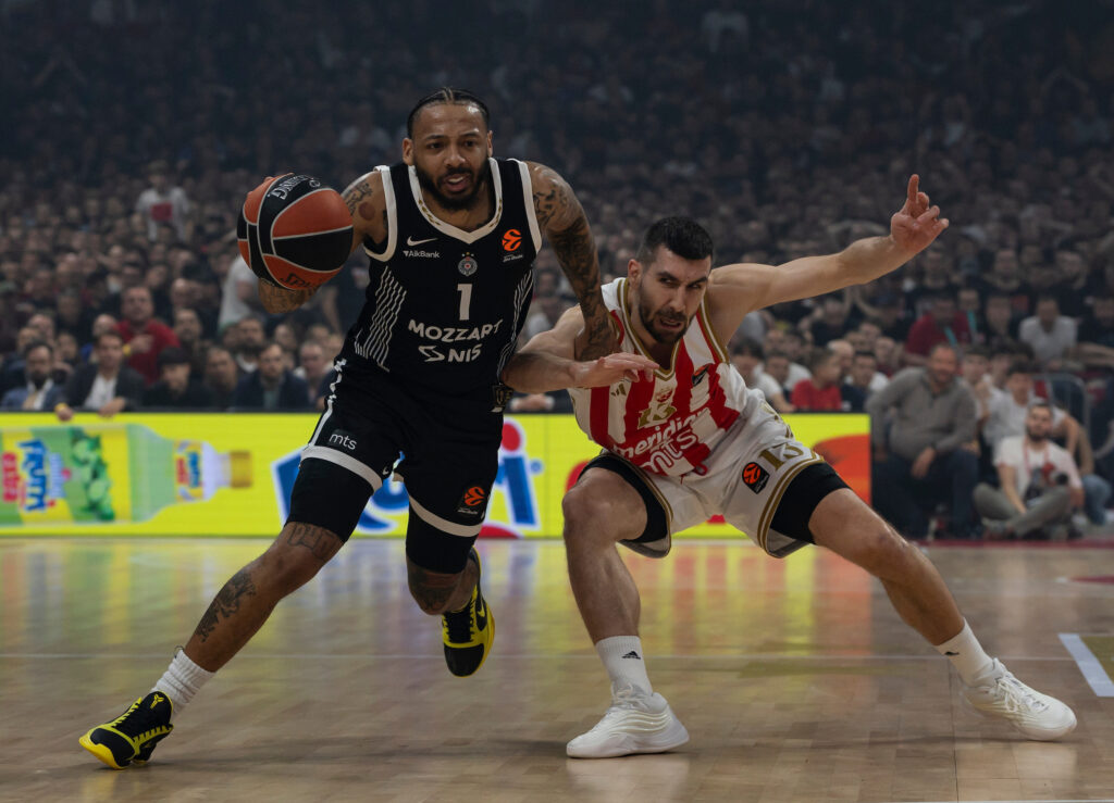 UZALUD ZVEZDI TOLIKE POBEDE ZAREDOM, PRED GROBARIMA SAMO PARTIZAN MOŽE DA BUDE GAZDA: Crno-beli priličan favorit u večitom derbiju u Evroligi!