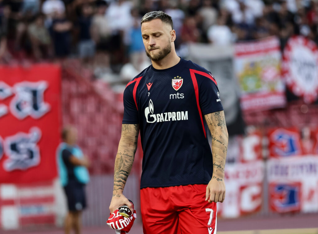 ARNAUTOVIĆ SE NA EMOTIVAN NAČIN OPROSTIO OD SAIGRAČA: „Život bih dao za vas, tako mi Boga – nisam želeo da se ovako završi!“