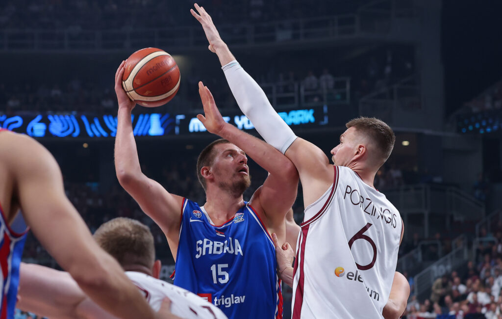 PORZINGIS I HIV VIRUS?! Letonac prekinuo ćutanje o misterioznim zdravstvenim problemima!