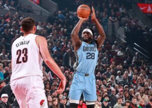 MEMFIS JE HIT NBA LIGE: Morant pao pred „svojima“, ruki upisao prvi tripl-dabl u karijeri!