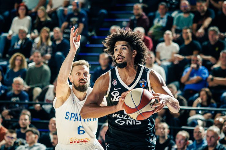 PARTIZAN PREŽIVEO DRAMU U SUBOTICI, PENJAROJA NE GUBI OVAKVE UTAKMICE: Spartak imao crno-bele na konopcima, pa sve prosuo u poslednjoj četvrtini!