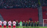 Video Thumbnail: MINUT ĆUTANJA PRED POČETAK LIGE EVROPE: Zvezda odala počast Dejanu Milovanoviću / 24.09.2025.
