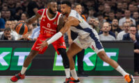 Crvena Zvezda v Baskonia Vitoria Gasteiz Turkish Airlines EuroLeague